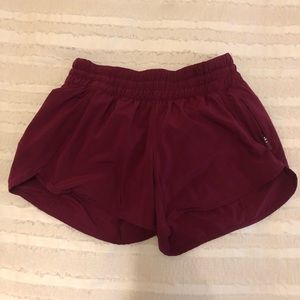 Lululemon track that short 4”